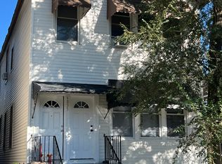 4835 S Justine St #1, Chicago, IL 60609