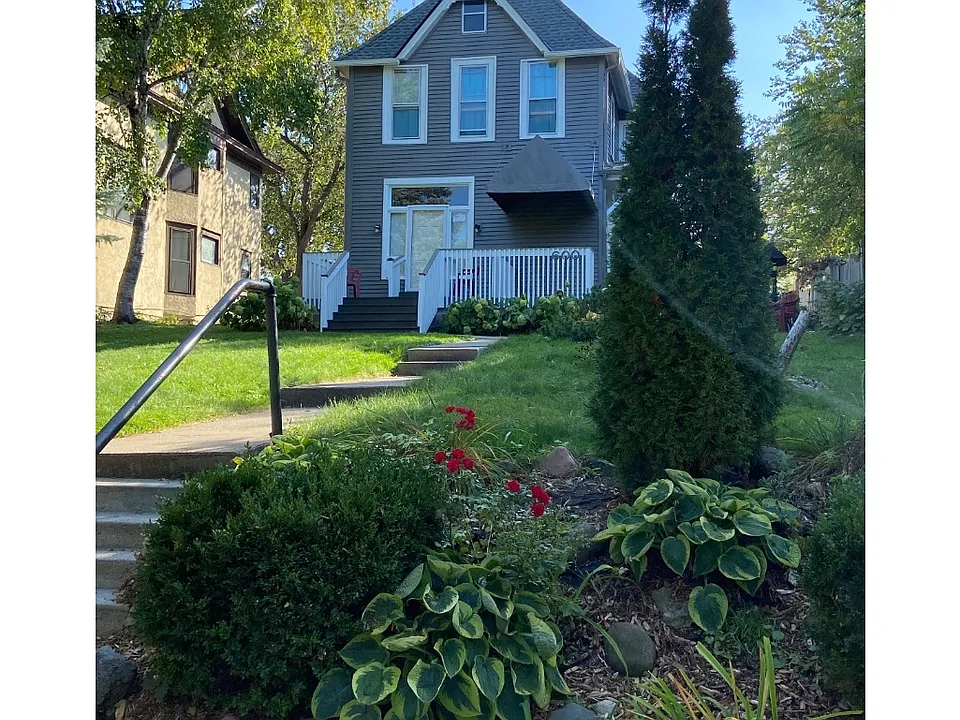 600 Grand Ave #1
