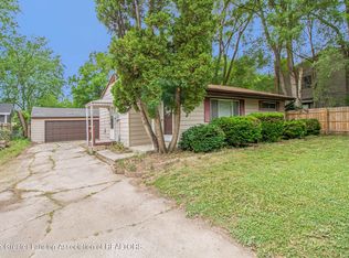 5730 Hughes Rd, Lansing, MI 48911