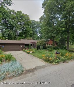 2146 Tecumseh River Rd, Lansing, MI, 48906