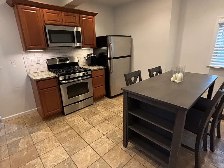 165 Lake Ave #2 — Photo 15