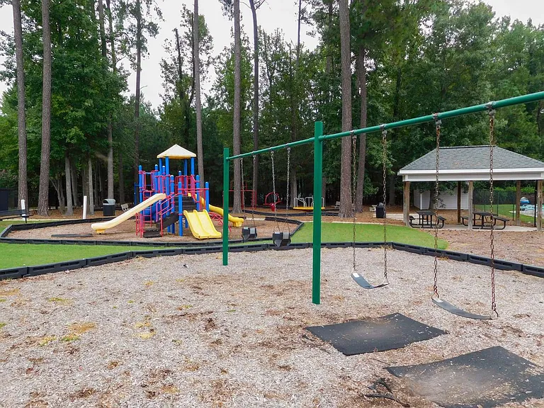 5736 Keowee Way — Photo 32
