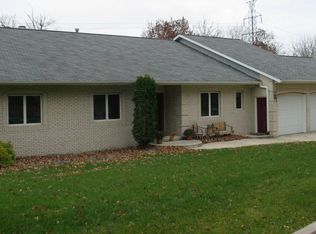 12742 Old Brick Yard Rd, Shakopee, MN 55379