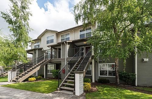 3rd image of 13507 99th Ave E #11-103