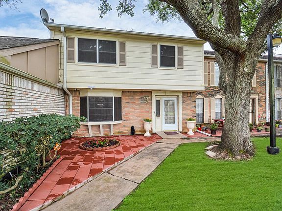 4th image of 6469 Creekbend Dr #166