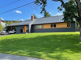 3 Woodmore Dr, Hanover, NH 03755