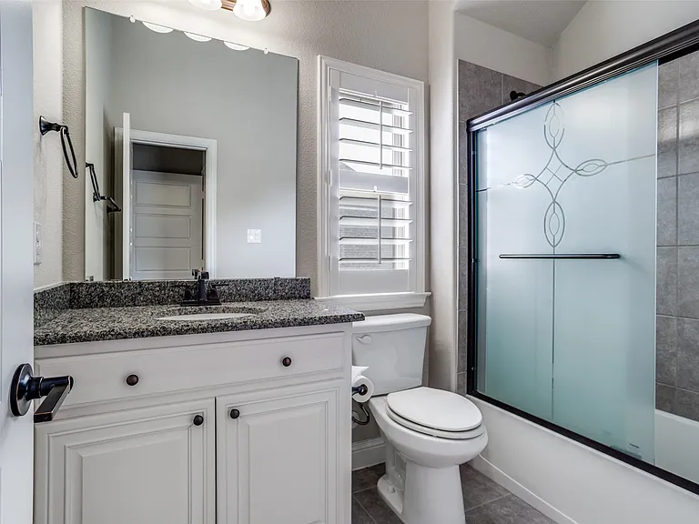 1071 Jennala Dr — Photo 27