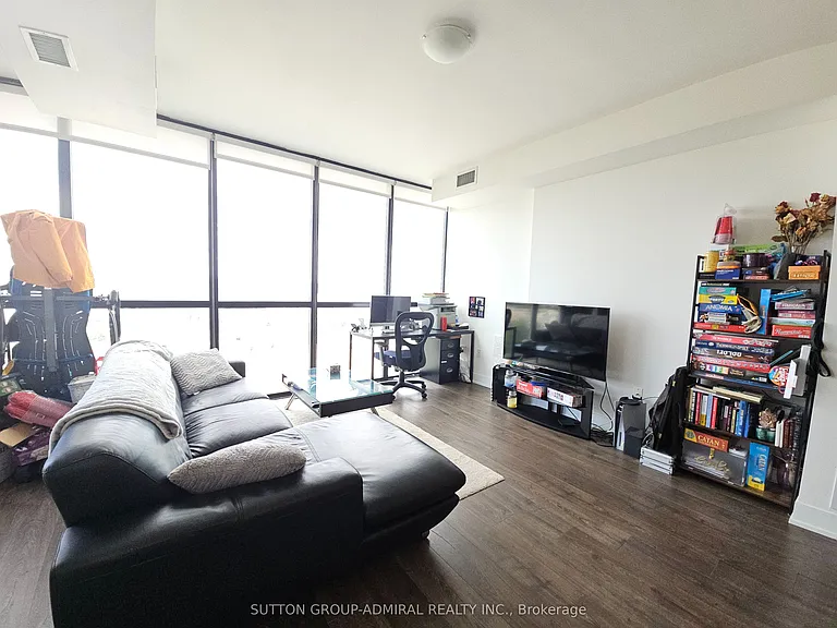 2908 Highway 7 Rd #1307 — Photo 6