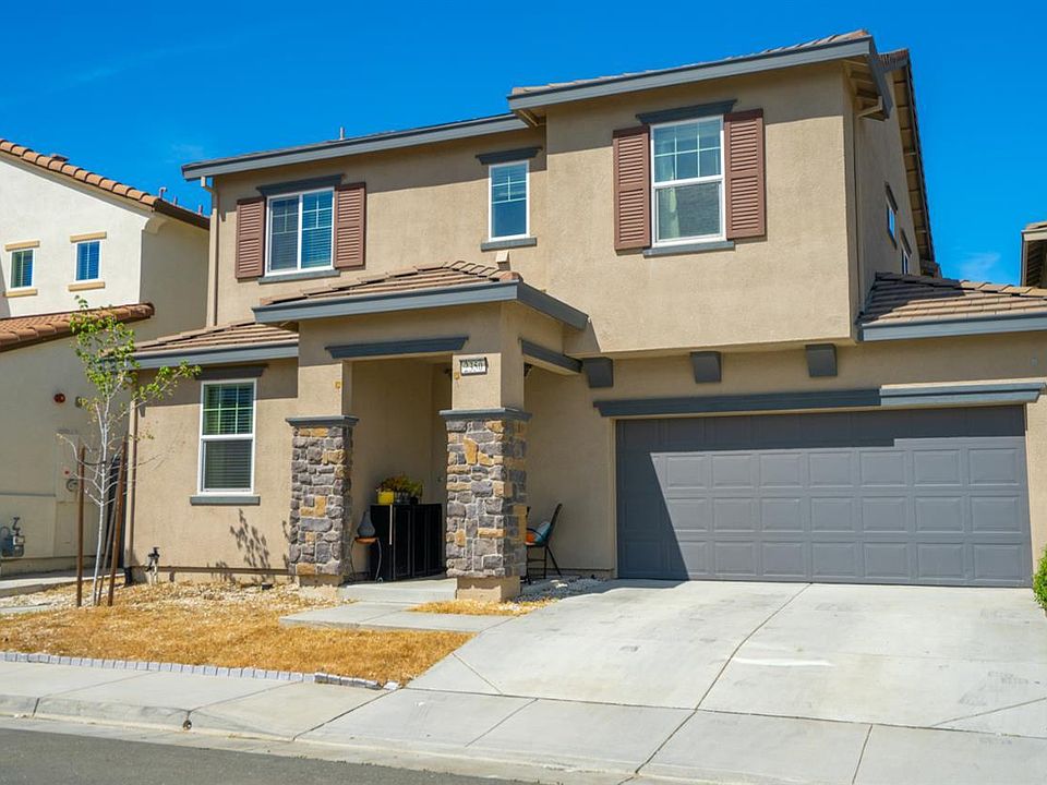 1st image of 2350 Sheldon Drive