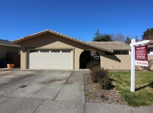 104 S Ragle Rd, Sebastopol, CA 95472