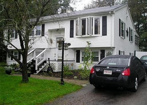 2nd image of 108 Talbot St