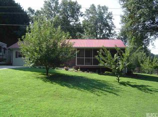 3250 12th Avenue Pl SE, Conover, NC 28613