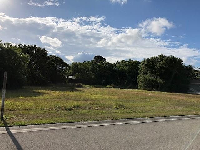 1st image of 3965 Oak Hollow Ave