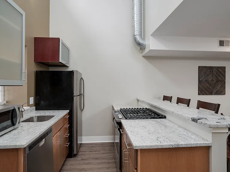 12 Martha St #2 — Photo 6