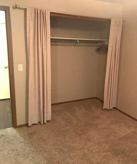 9560 E Lincoln St #8 — Photo 5