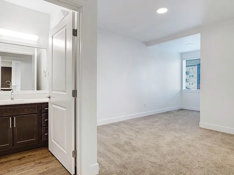 Toscana Apartment Homes — Photo 7