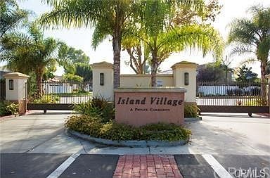 1st image of 7110 Seawind Dr