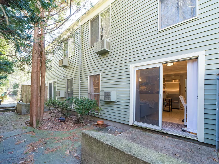274 S Main St #26 — Photo 14
