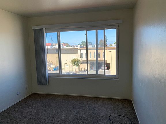 5th image of 65 Hemlock Ave APT 3