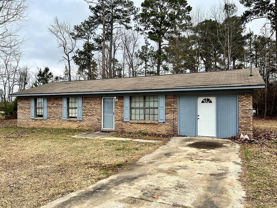 1st image of 9 Shirley Dr