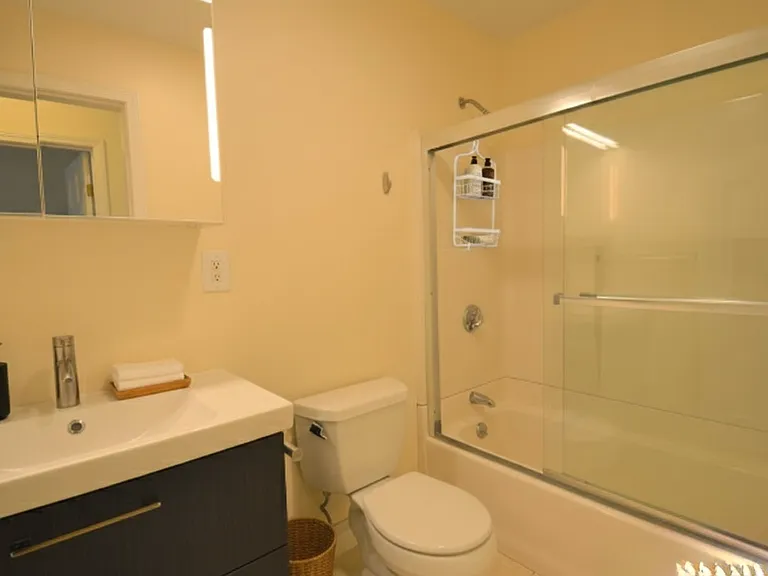 1801 Beacon St #7 — Photo 5