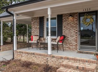 1325 S Lincoln St, Coats, NC 27521