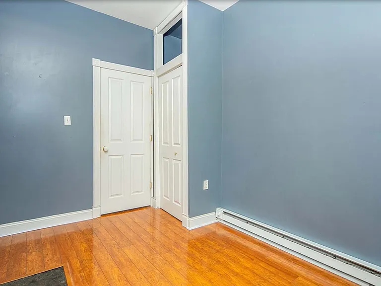 924 Garden St #2R — Photo 12