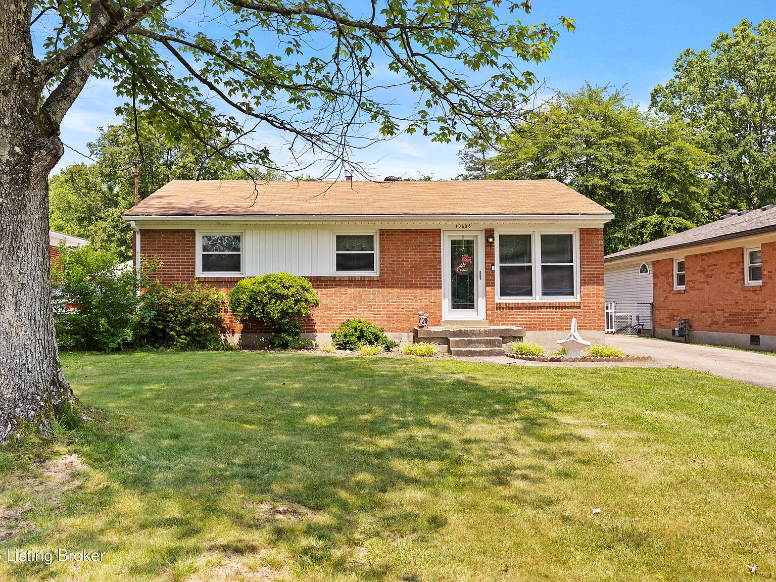 10608 Charlene Dr, Fairdale, KY 40118 | Zillow