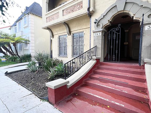 2nd image of 347 N Sierra Bonita Ave #347