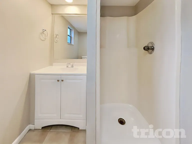 1726 Saint Croix Dr — Photo 7