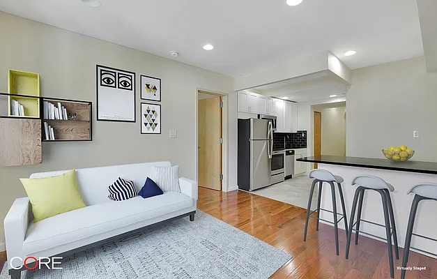 Rented by CORE | media 4