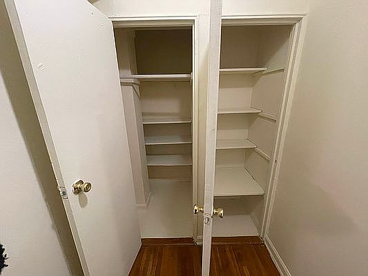 5th image of 72-15 37th Ave #32