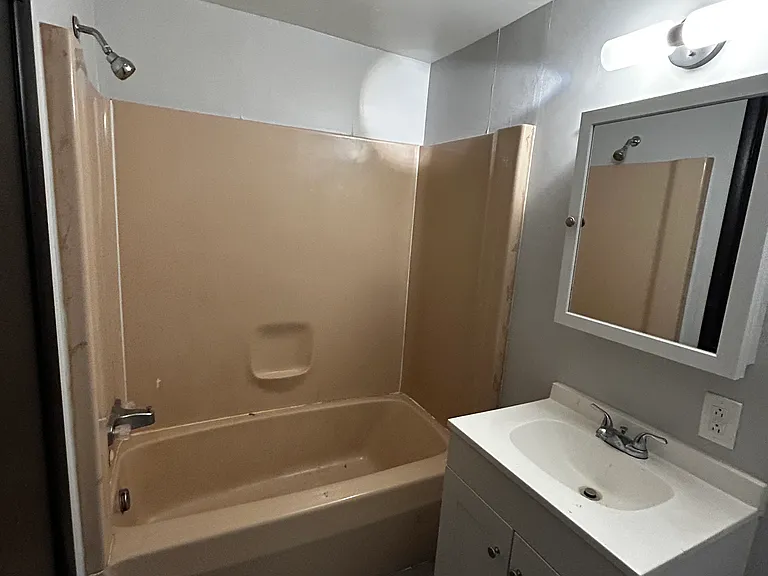 103 Jones St — Photo 30