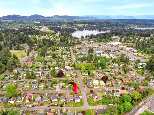 2965 9th Street, Bremerton, WA 98312