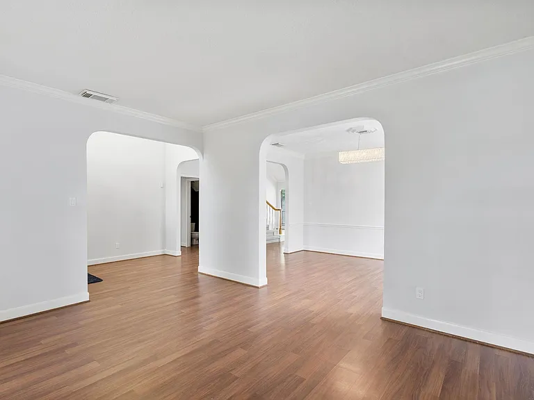 3214 Richland Dr — Photo 12