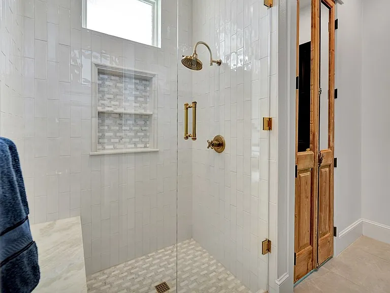 6500 Montero Ln — Photo 29