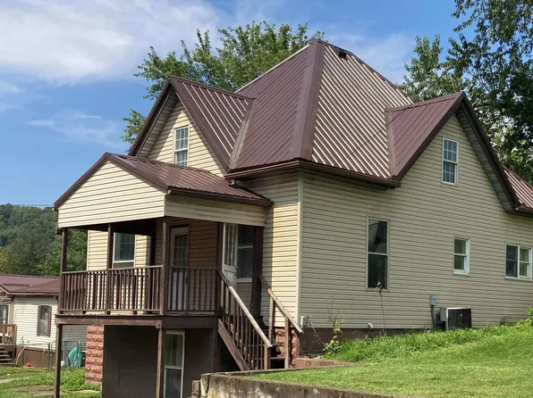 123 Wabash Ave, West Union, WV 26456