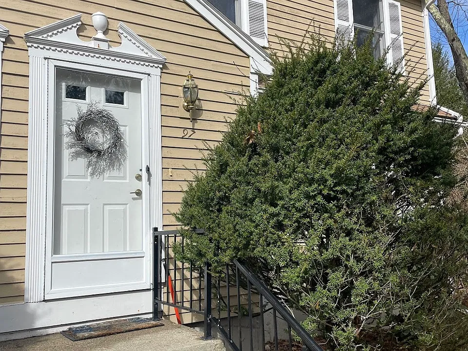 97 Metropolitan Ave