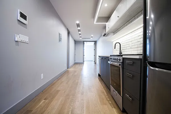 Rented by Nooklyn NYC LLC | media 40