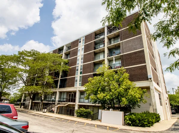 1043 S York Rd APT 501, Bensenville, IL 60106