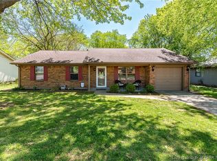 1202 Bluegrass Trl, Jeffersonville, IN 47130