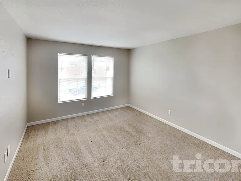 1362 Cadre Cir — Photo 7
