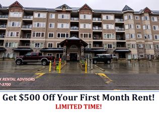 10 Discovery Ridge Close SW #434, Calgary, AB T3H5X3