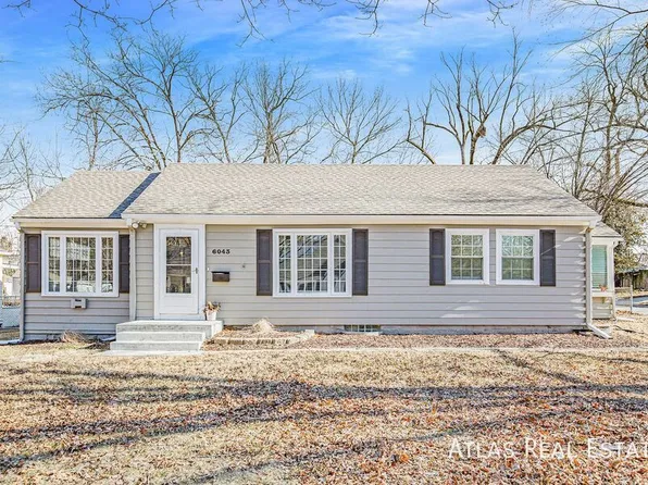 6043 Fontana St, Fairway, KS 66205