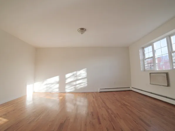 768 East 230th Street image 2 of 8