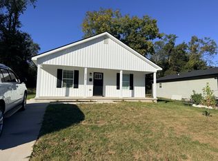 1119 Race St, Richmond, KY 40475