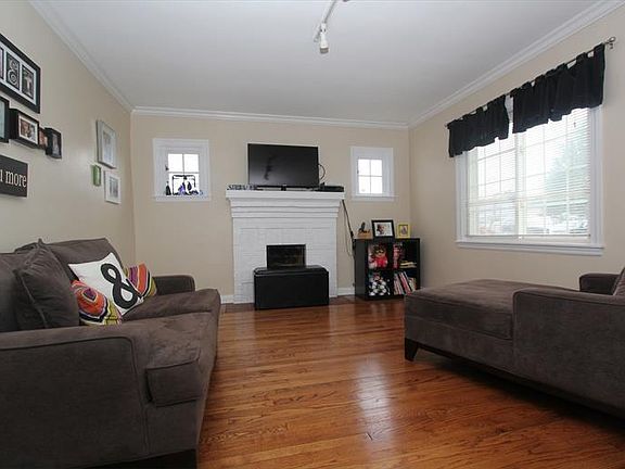 2nd image of 7922 Dalton Ave