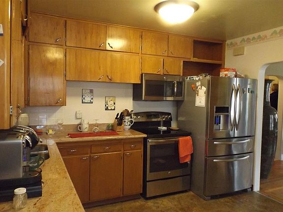5th image of 3228 W Dalton Ave