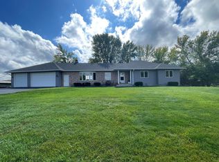 2000 Pawnee Rd, Hamel, MN 55340