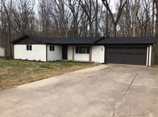 1735 W Shore Dr, Martinsville, IN